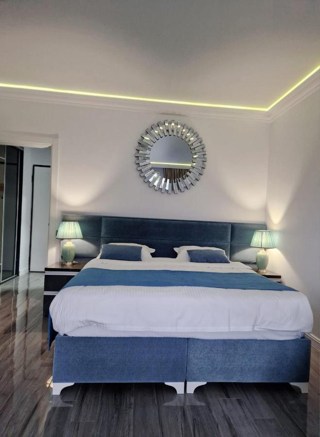 White Tower - Private Studio 106 Mamaia Exterior foto